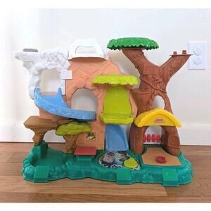 SOLD NO NOT PURCHASE Fisher Price Little People 2011 Zoo Talkers